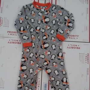 Carter's Penguin Print Sleeper - Size 5T